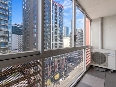 902 / 429 Spencer Street, West Melbourne