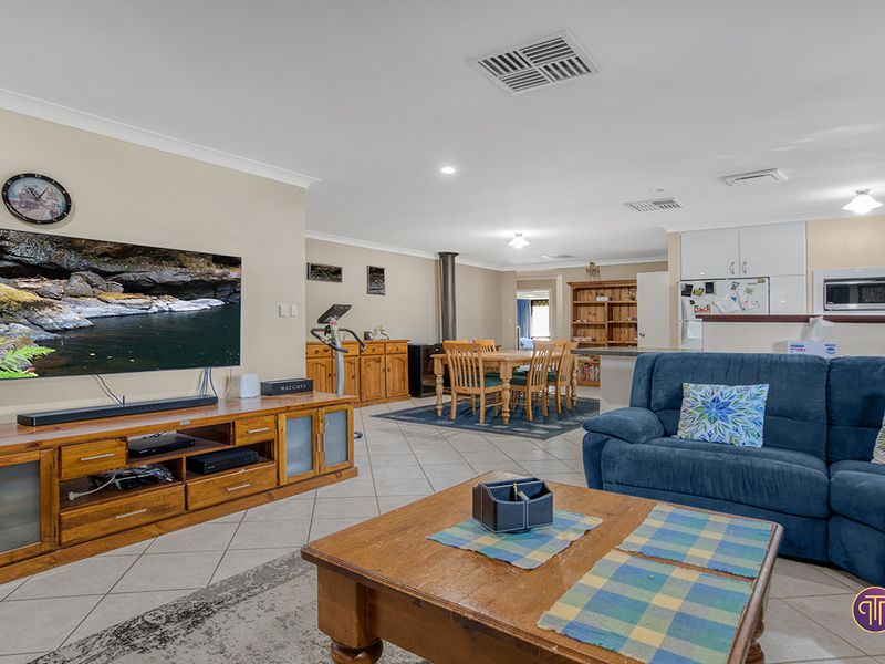 55 Greenough Way, Gosnells
