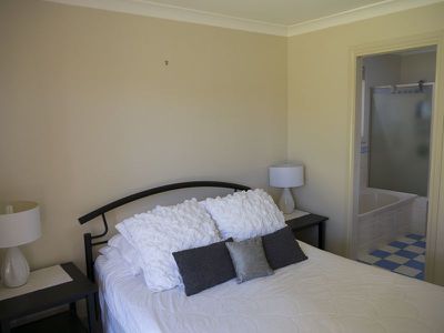 48 Cardiff Arms Avenue, Dubbo