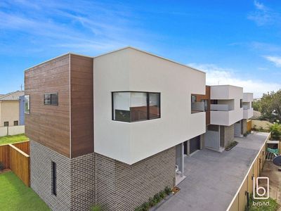 3 / 12 Armidale Street, The Entrance