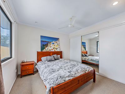 18 / 16 Beach Road, Cannonvale