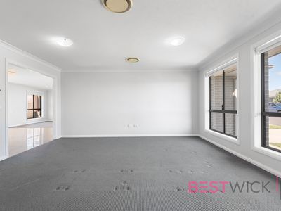 87 Basalt Way, Kelso