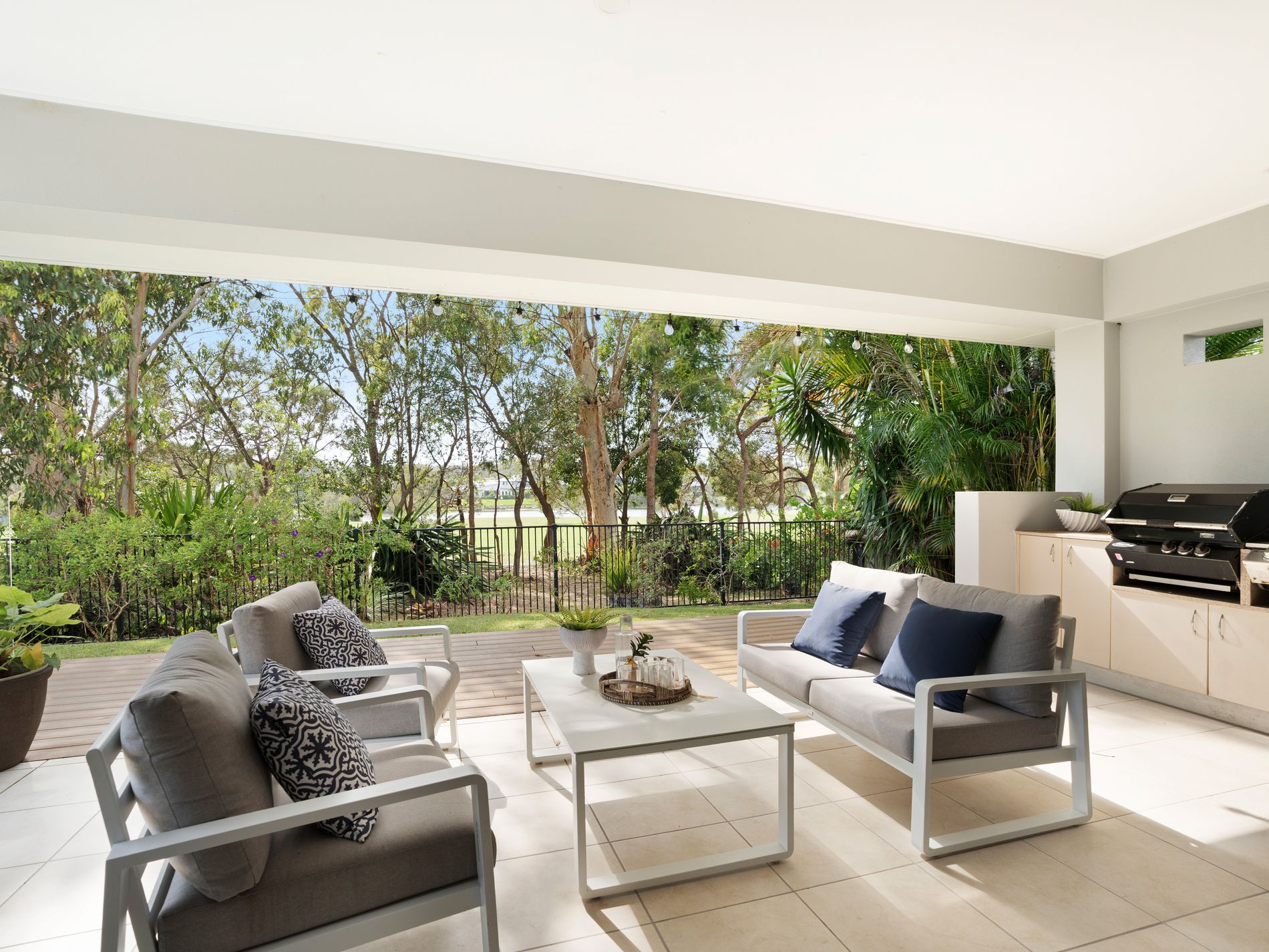 28 Selkirk Way, Peregian Springs