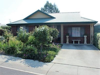 18 Peace Street, Kangaroo Flat