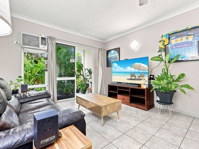 24 / 17A-17B Upward Street, Cairns City