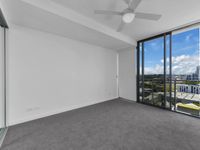 1402 / 10 Trinity Street, Fortitude Valley