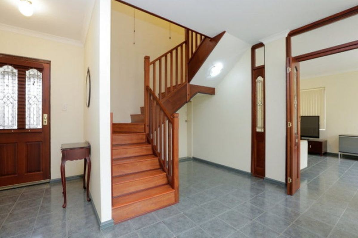 3 / 279 Canning Highway, Como