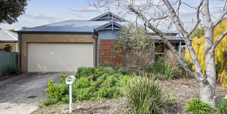 39 Weir Street, Euroa