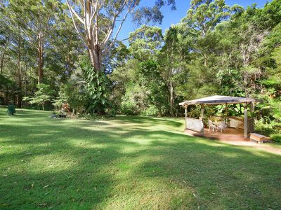 11 Tea Tree Lane, Tinbeerwah