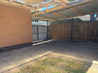 20 William Street, Leopold