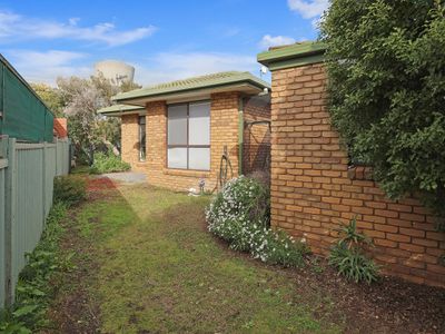 3 / 9 Tower Square, Warrnambool