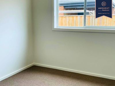 6 Staccato Terrace, Strathtulloh