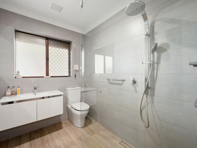 6 Napean Place, Armadale