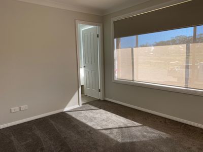 21B Hindmarsh Esplanade, Dubbo