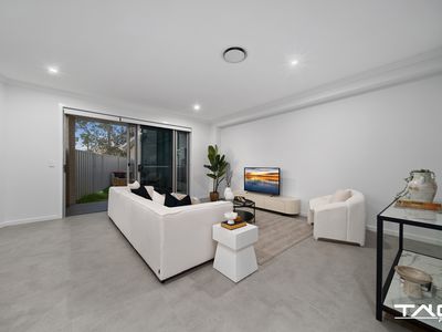 2 / 37 John Street, St Marys