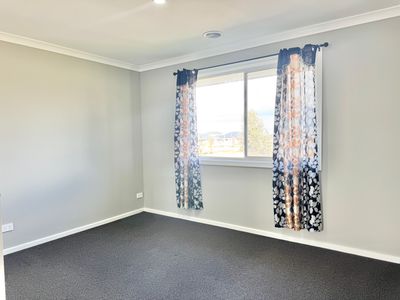 2 Semolina Street, Manor Lakes