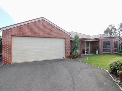 1 Louisa Place, Warrnambool