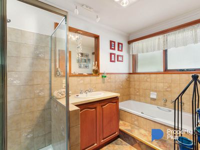 222 Eagles Road, Harcourt