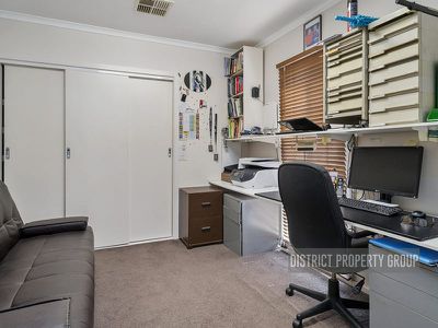 2 / 85 Cambridge Drive, Mansfield