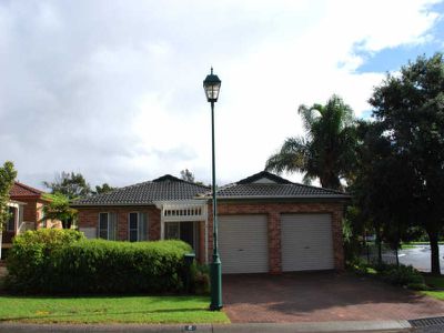 2 Ashmore Crescent, Kanahooka