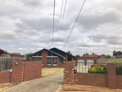 16 Topaz Avenue, Wyndham Vale