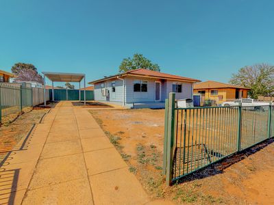 5 Pinnaroo Place, Dubbo