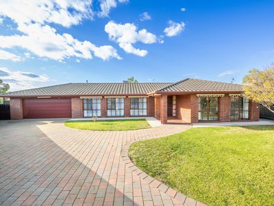 5 Hopkins Court, Shepparton