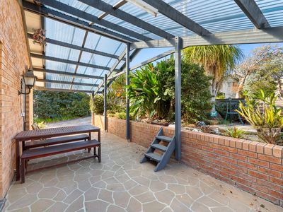 9 Youralla Avenue, Malua Bay