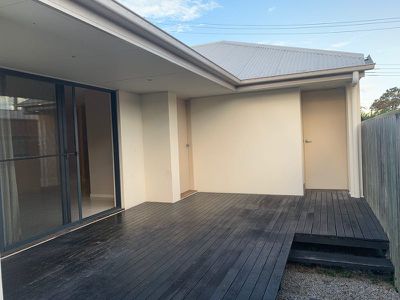 33 London Street, Eight Mile Plains