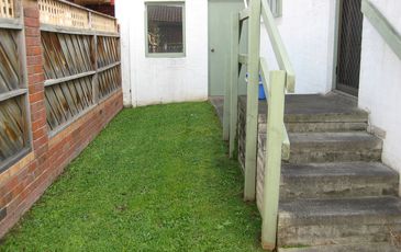 2/8 Millwood Avenue, Berwick