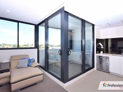 805 / 1 Boys Avenue, Blacktown