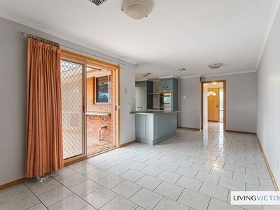 12 Greenshank Court, Werribee