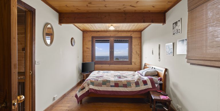 232 Gap Road , Longwood East