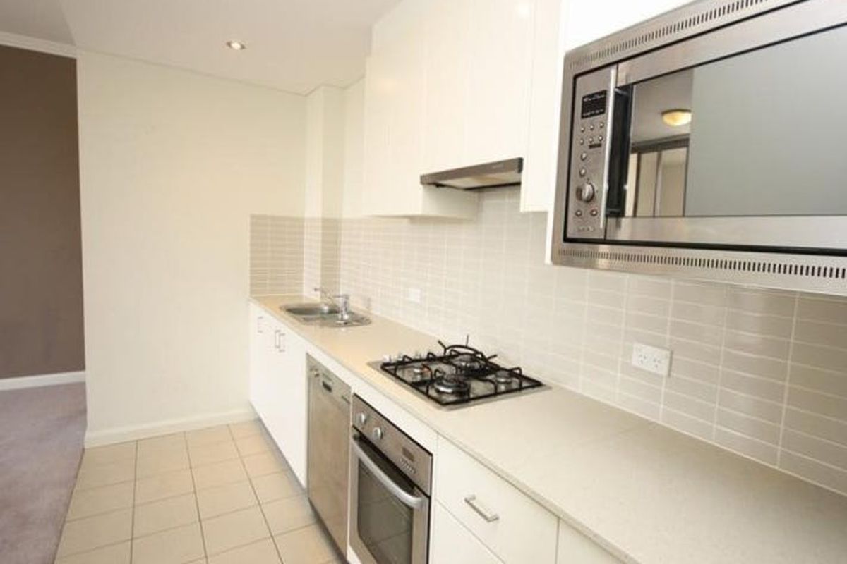 219 / 21 Hill Road, Wentworth Point