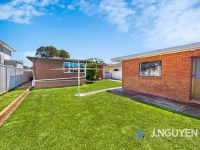 6 Aberdeen Street, Bossley Park