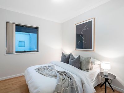 16 / 110 Mounts Bay Road, Perth