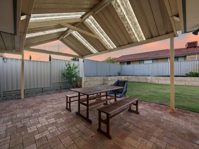1 Paton Close, Winthrop