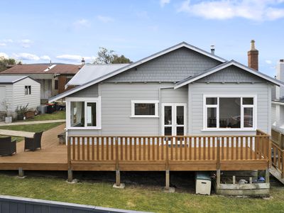 63 English Avenue, Mornington