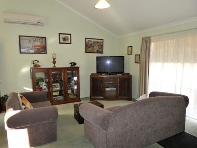 2 / 153 High Street, Seymour