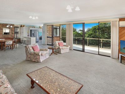 58 Parkyn Parade, Mooloolaba