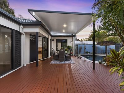 13 Cliff Close, Wakerley