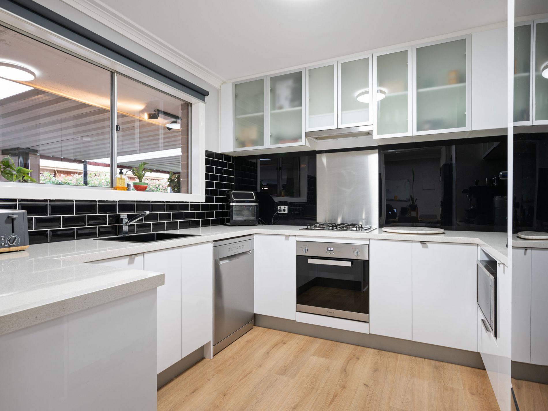 31 O'Connor Way, West Lamington