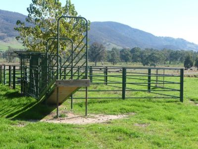 Gundowring Road, Gundowring
