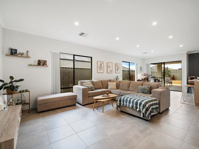 87 Portobello Parade, Wellard
