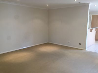 2 / 16 Seymour Drive, Flinders