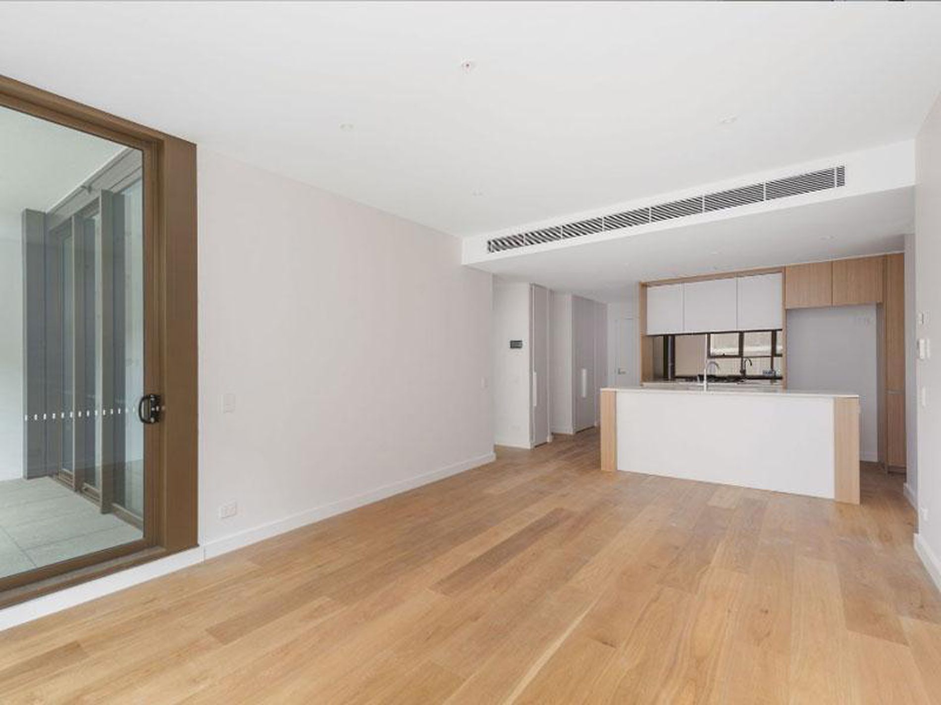 82 Hay Street, Haymarket