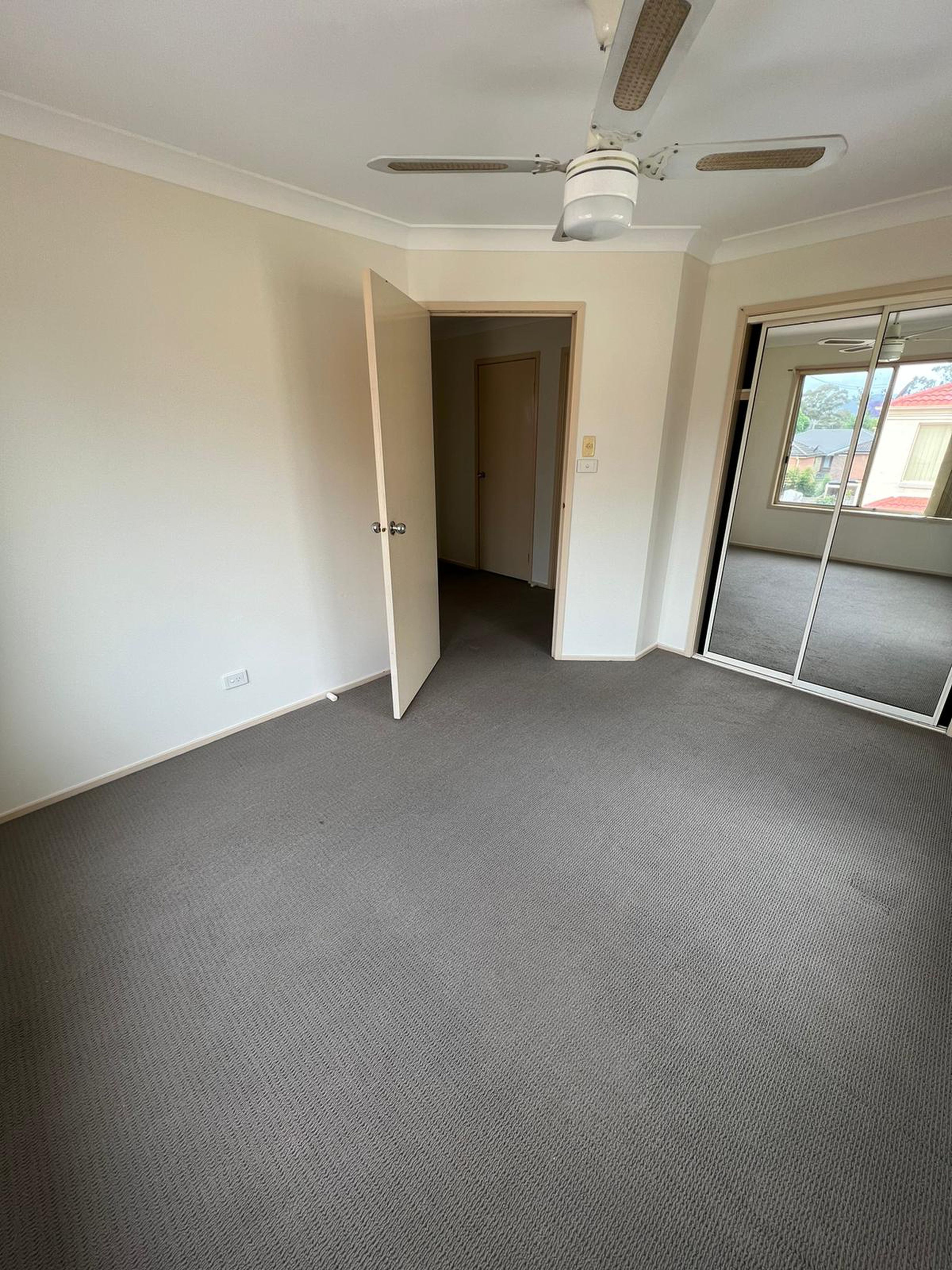 3 / 24-28 Robert Street, PENRITH