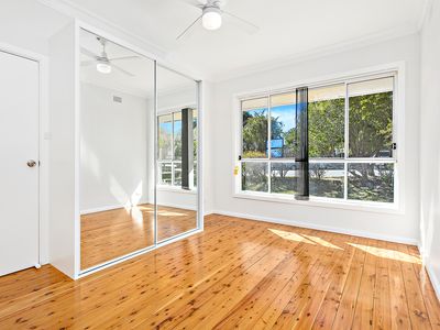 14 Leawarra Avenue, Barrack Heights
