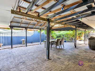 17 Fountain Way, Huntingdale