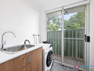 40A Alderley Square, Wilson